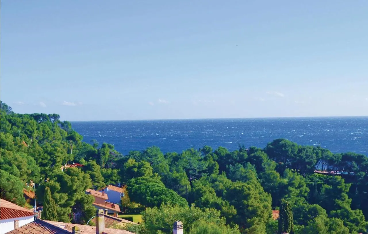 Hébergement de vacances Amazing Home In Tossa De Mar With Kitchen Espagne
